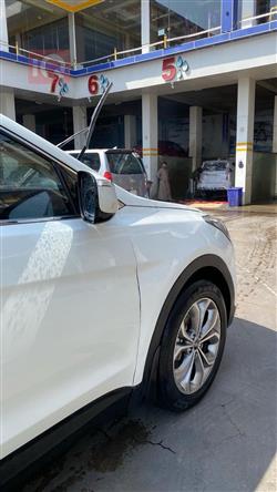 هيونداي سانتافي